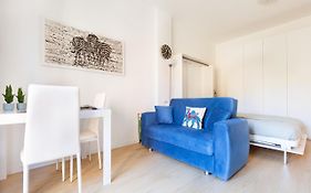 Elegant Flat In Milan, Wi-Fi E Netflix!